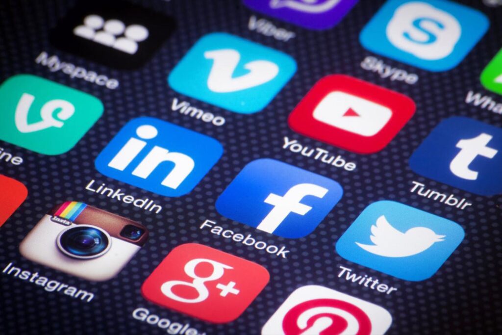 Social Media Consultant Business
