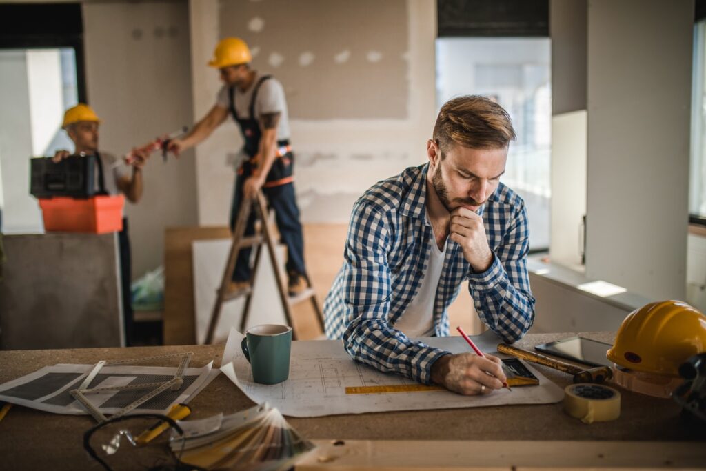 Renovator man  Business