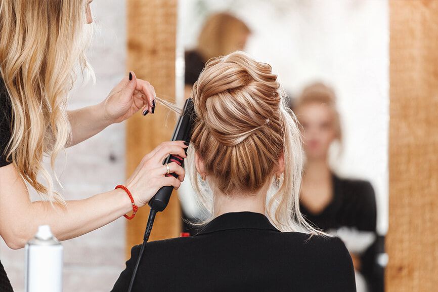 HAIRSTYLIST